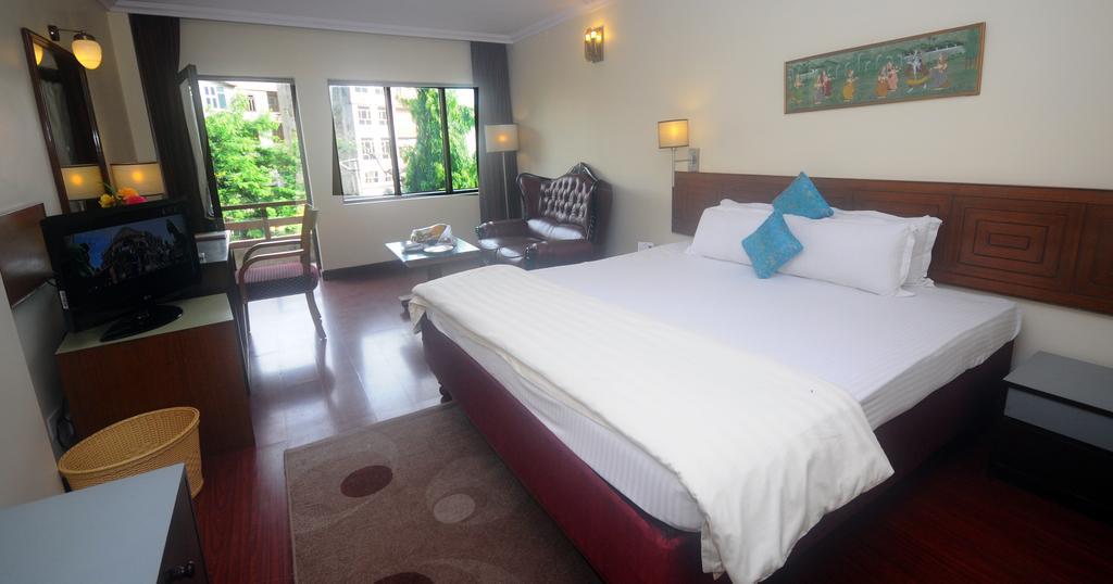 Hotel Jaipur Palace חדר תמונה
